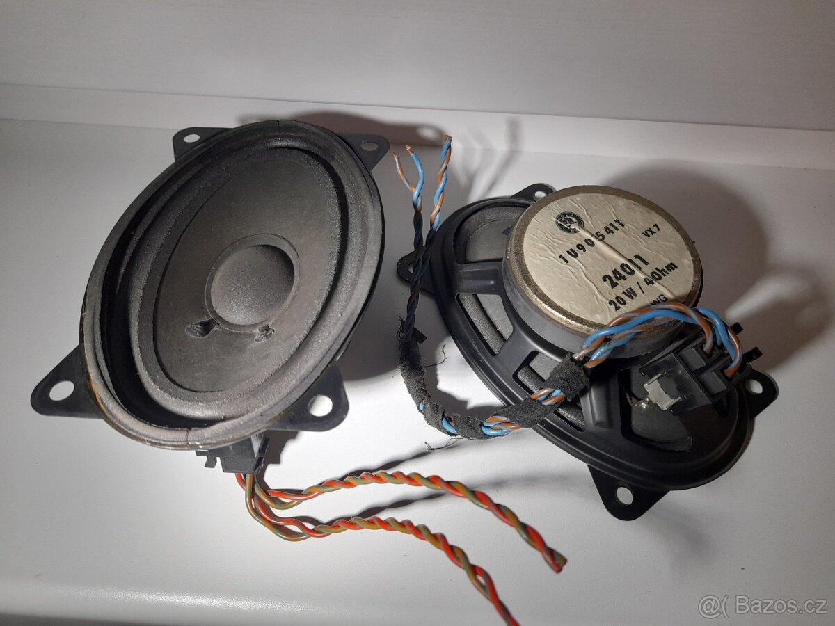 Octavia 1 combi - 1U9 035 411