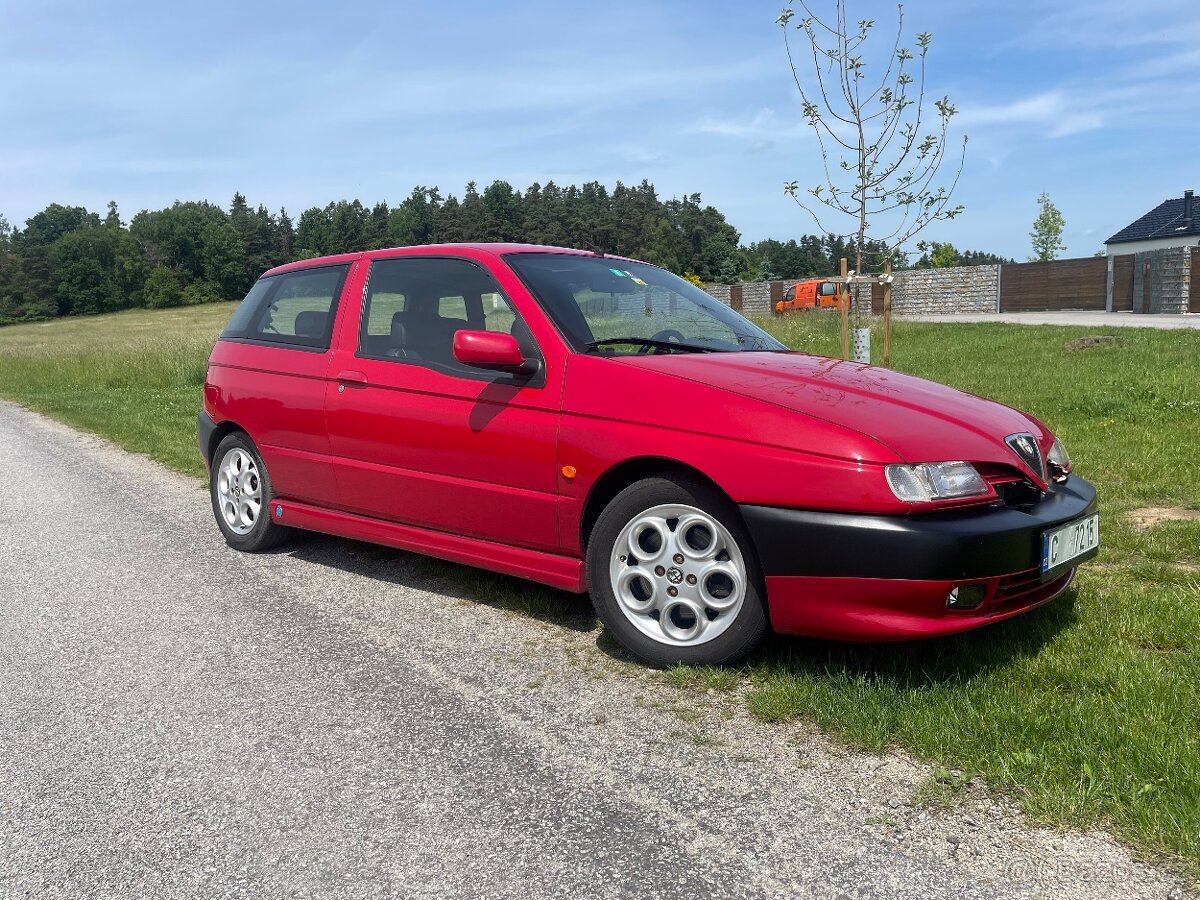Alfa romeo 145QV 2.0 16V