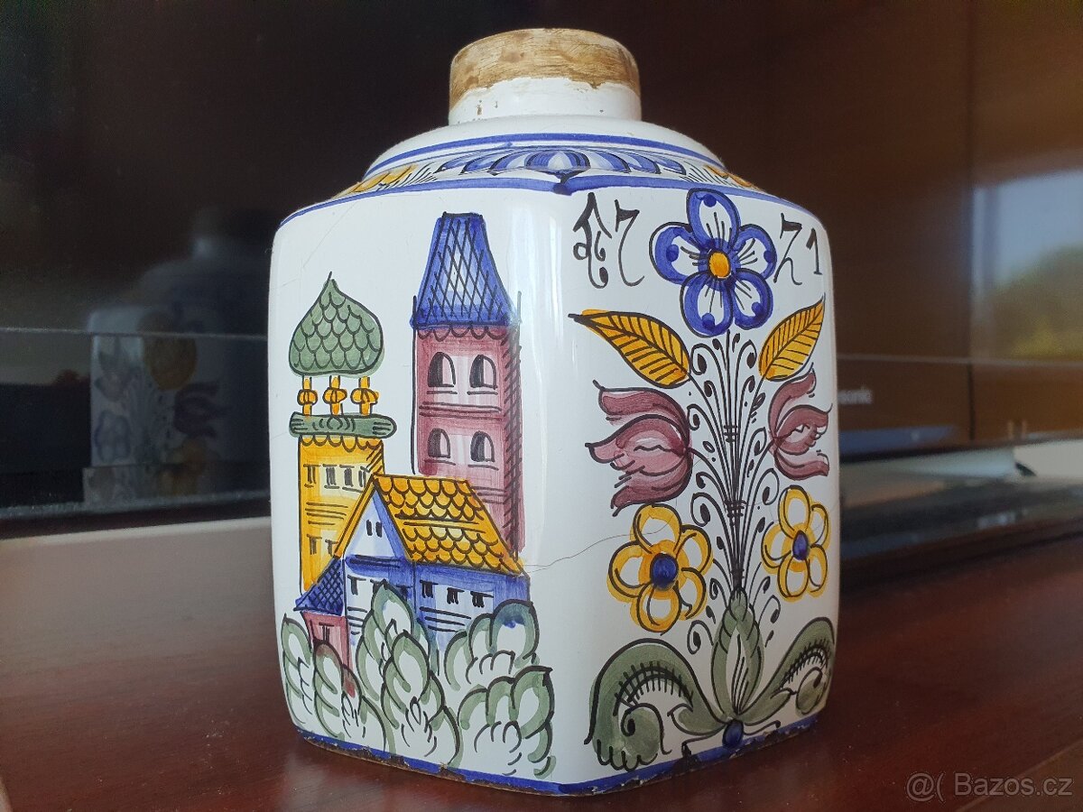 Maľovaná nádobka - habanská fajansa