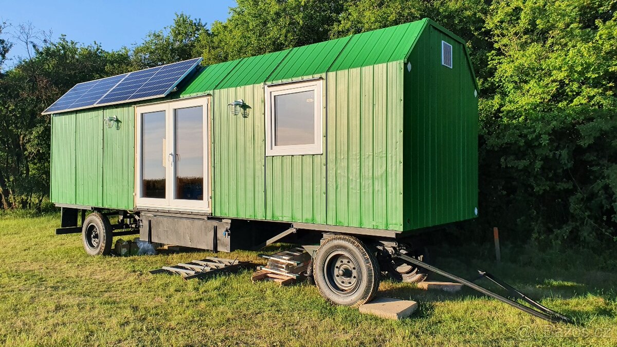 Maringotka 8x2,5 m