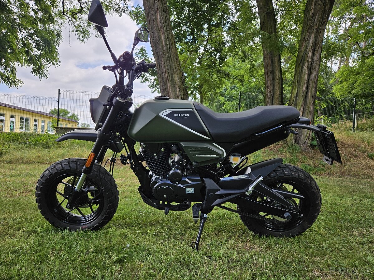 Brixton crossfire 125 XS