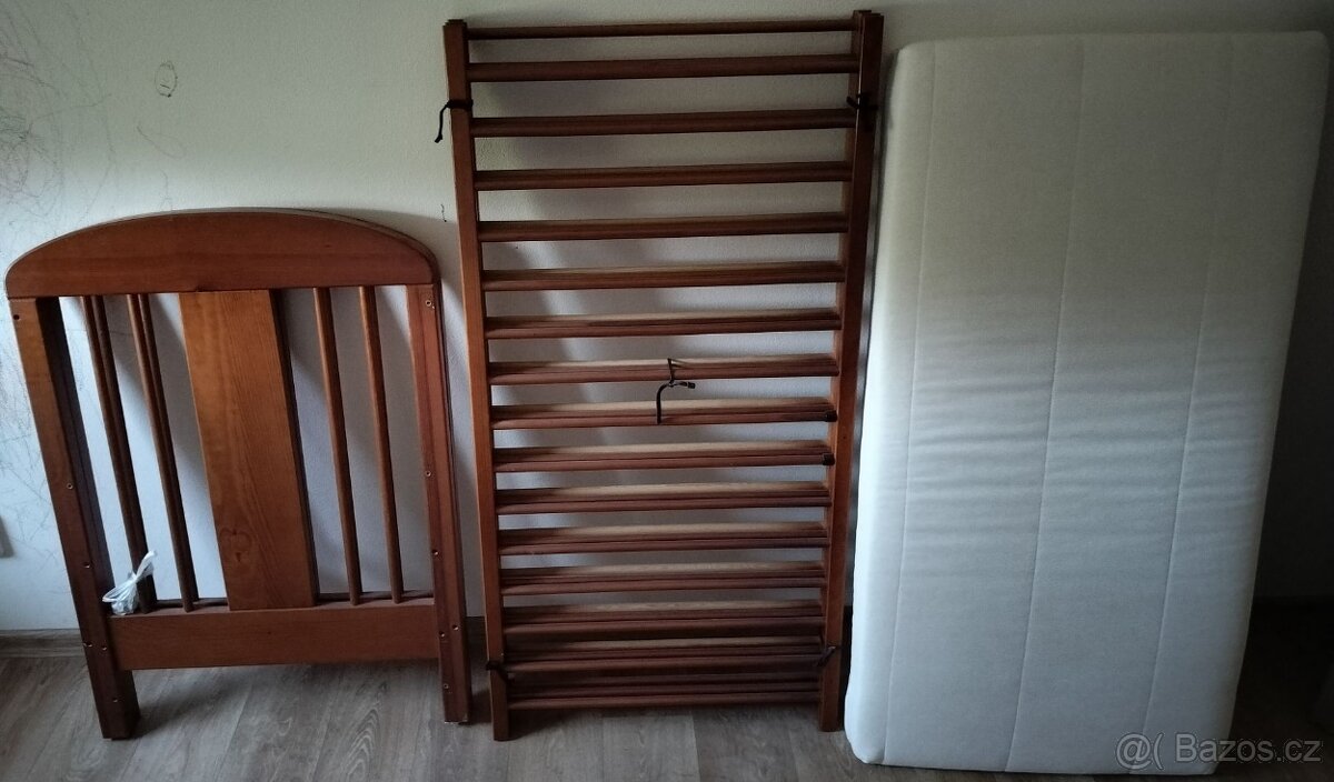 Dětská postýlka