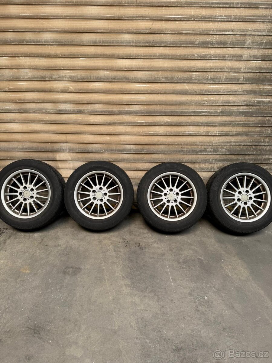 Prodám Alu kola na BMW 8Jx17 ET 34 s pneu 235/55 R17.