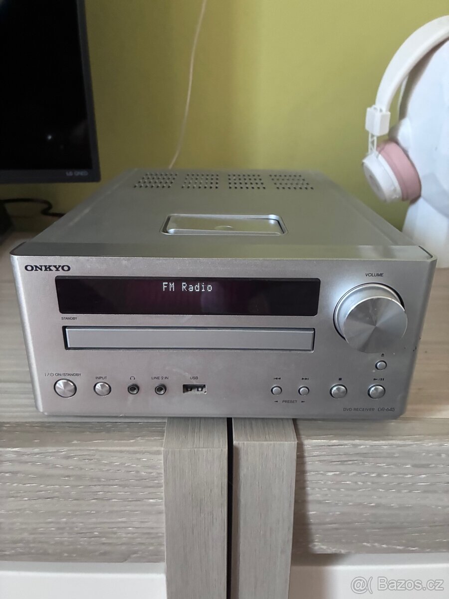 Minisystém onkyo dr 645