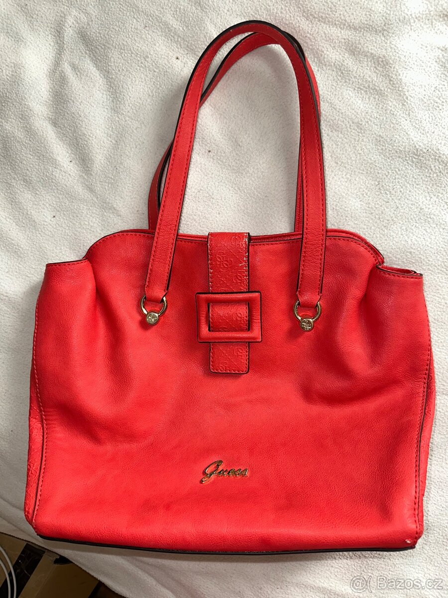 Kabelka Guess
