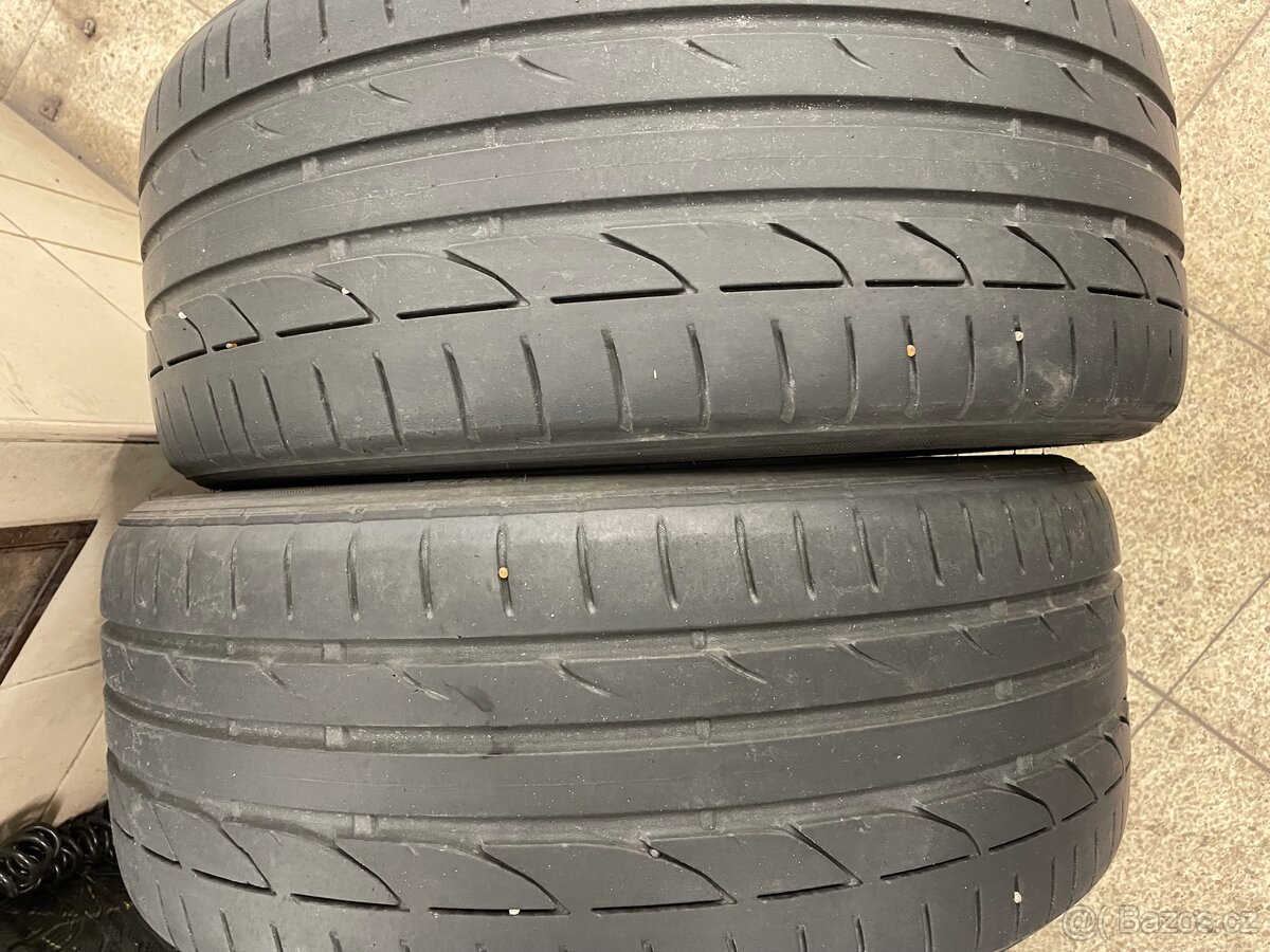 235 40 R19 96W Bridgestone Potenza S001