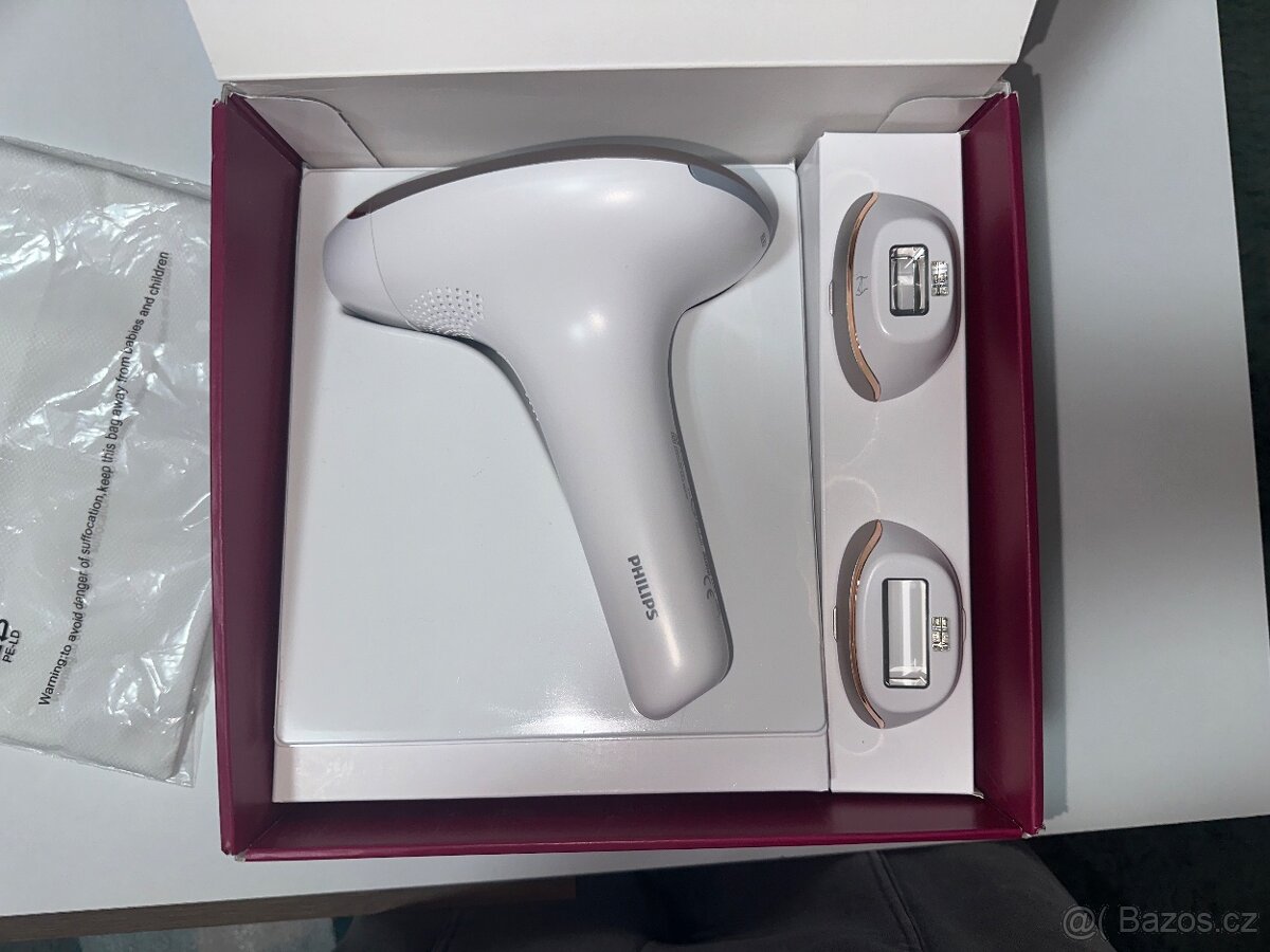 Nový epilátor Philips Lumea IPL 7000 SC1998/00