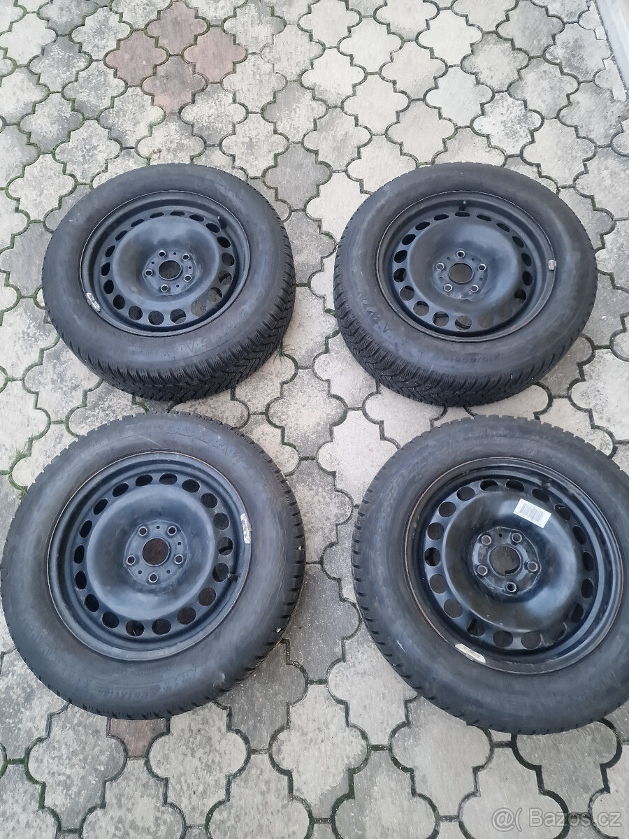 zimní pneu Dunlop Winter Sport 215/60R16 95H Rezervace