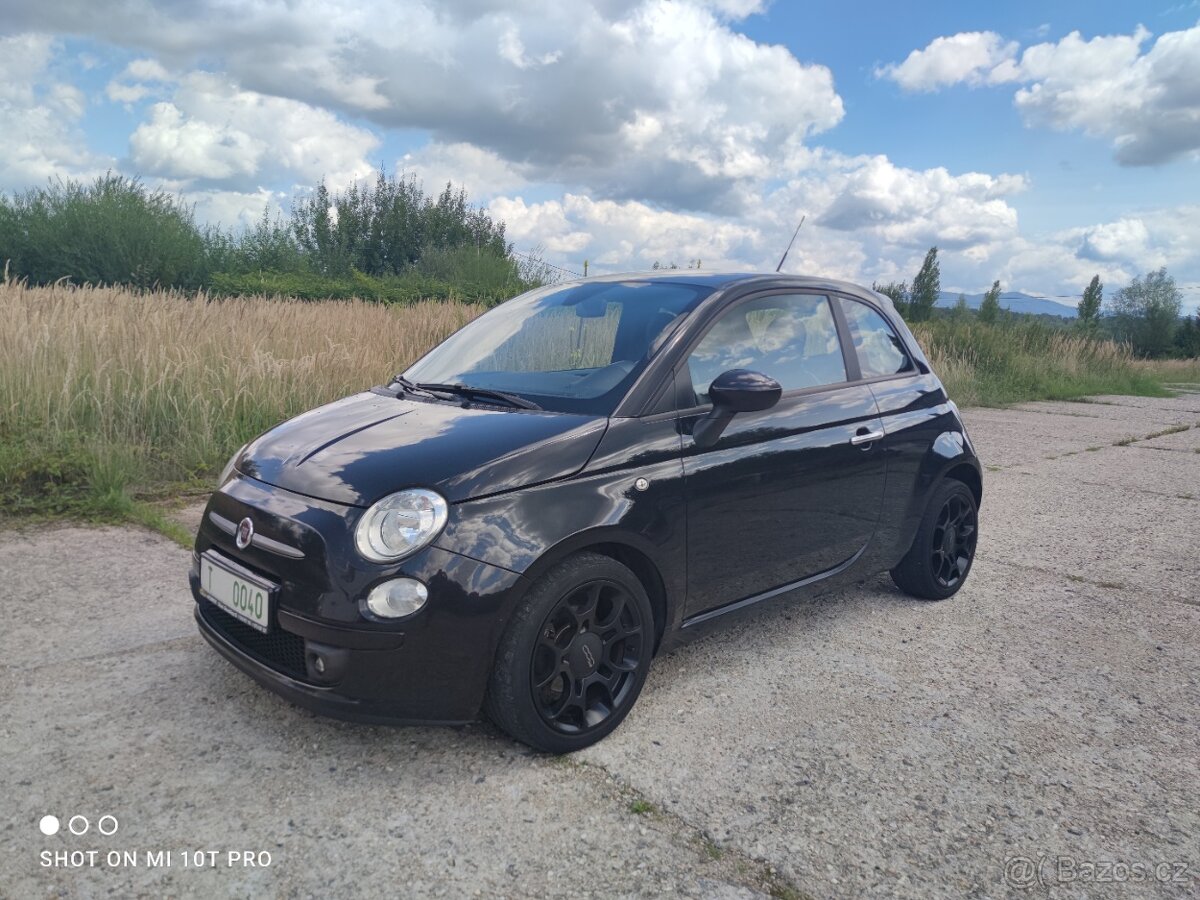 Fiat 500 0.9 turbo klimatizace kůže