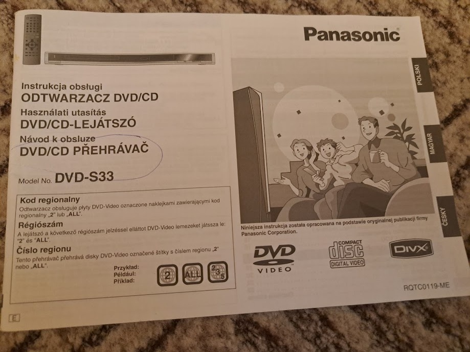 Přehrávač Panasonic DVD/CD S33