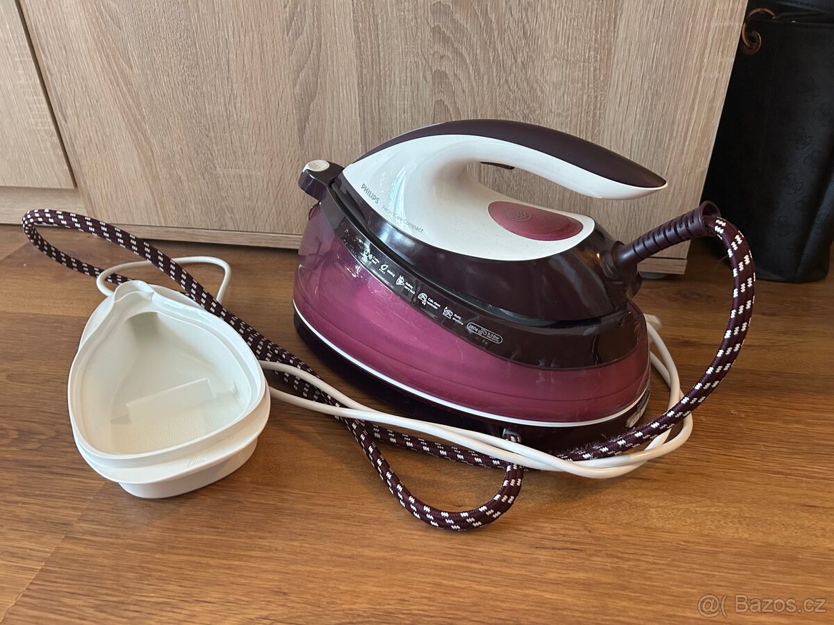 Žehlička Philips