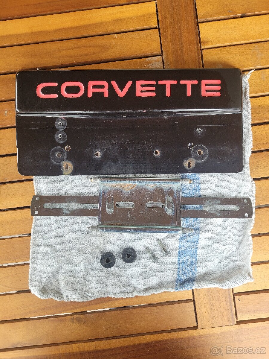 Držák malé SPZ pro Corvette C4