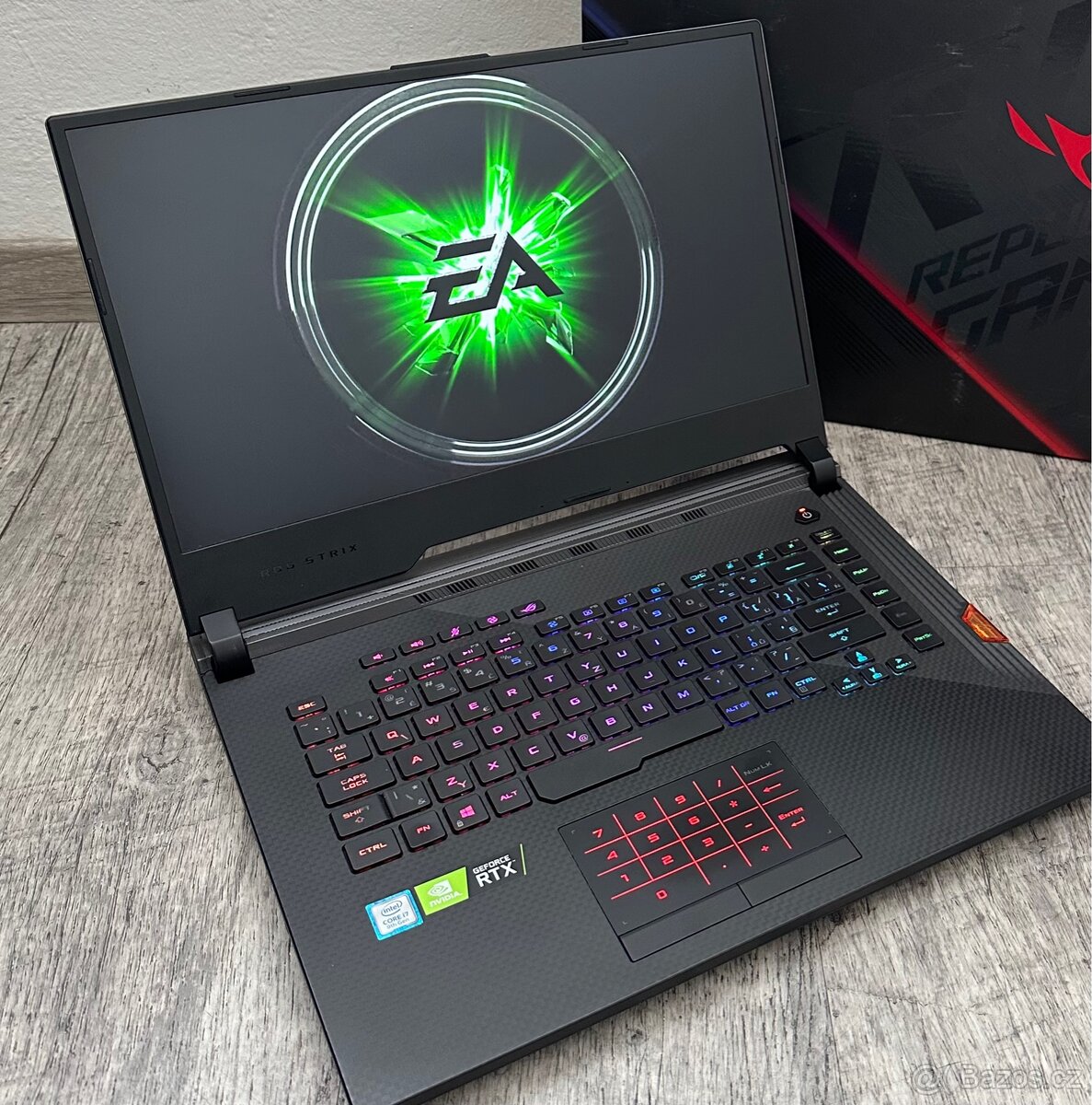 HERNÍ ASUS ROG Strix- i7/RTX/SSD/RGB kl.