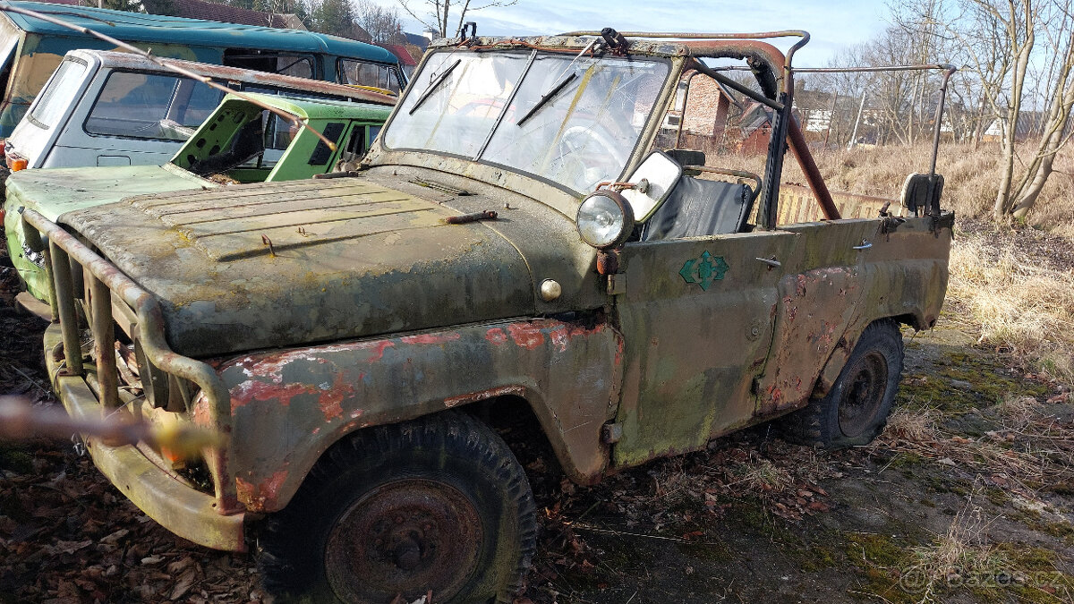 UAZ 469
