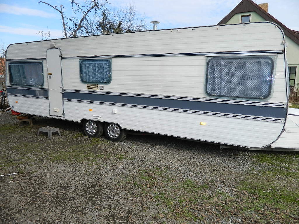 CHATA NA KOLECH - dvouosý karavan Adria