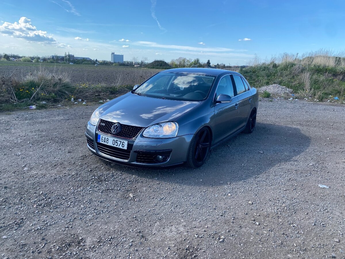 Volkswagen Jetta 1.9tdi 77kw