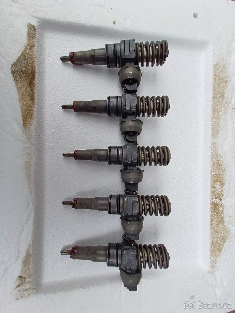 Vstriky na motory 2,5 tdi 128kw TYP AXE