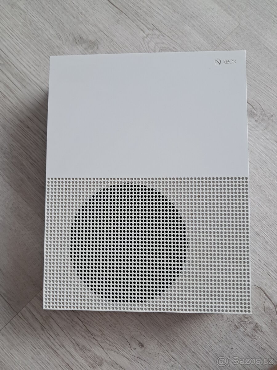 Xbox One S