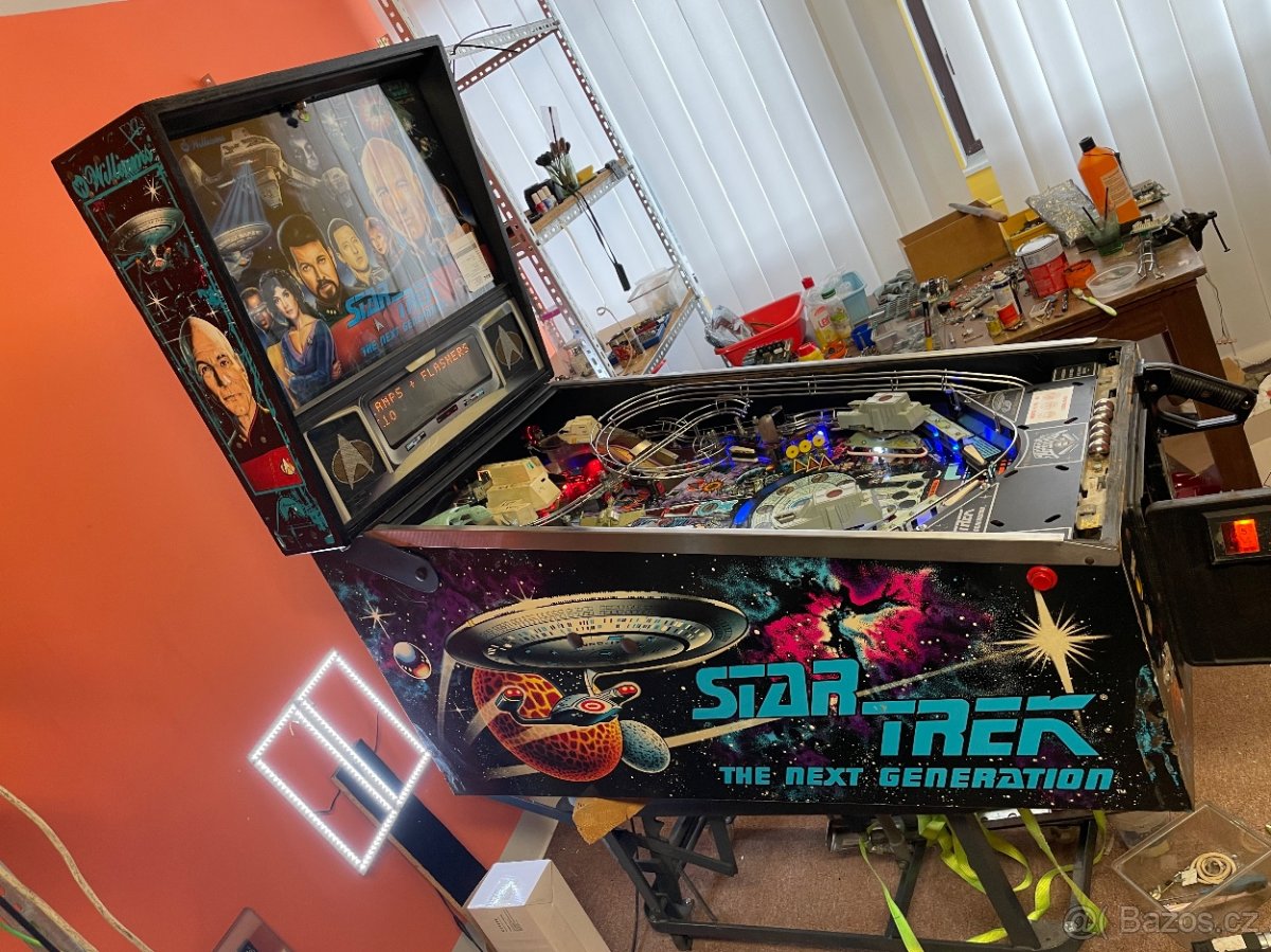 Flipper, pinball,Star Trek The Next Generation,Williams