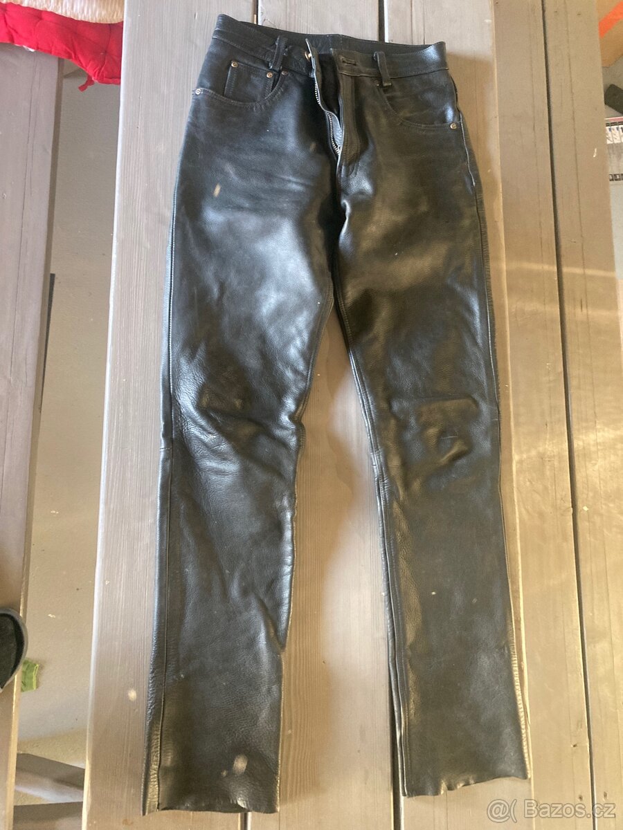 Kožené kalhoty na moto