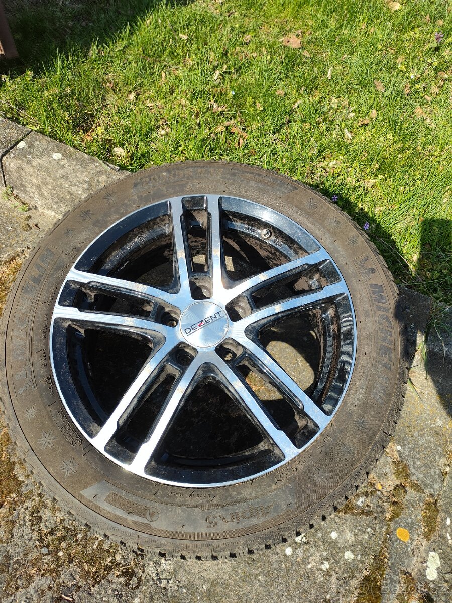 Dezent TZ 205/55 R17, 61/2jx 17h2 et49