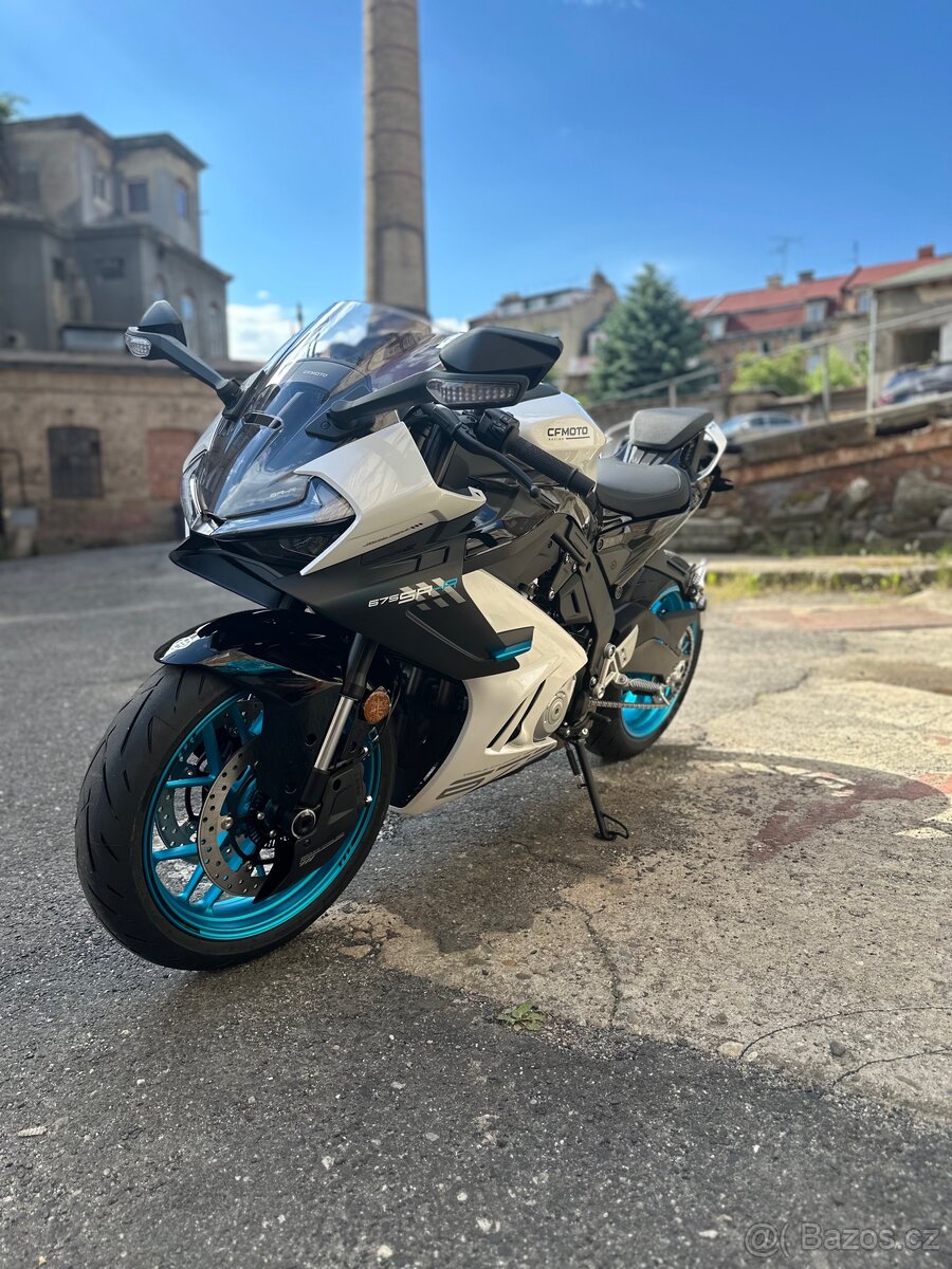 Cfmoto 675 SR-R ihned k odběru