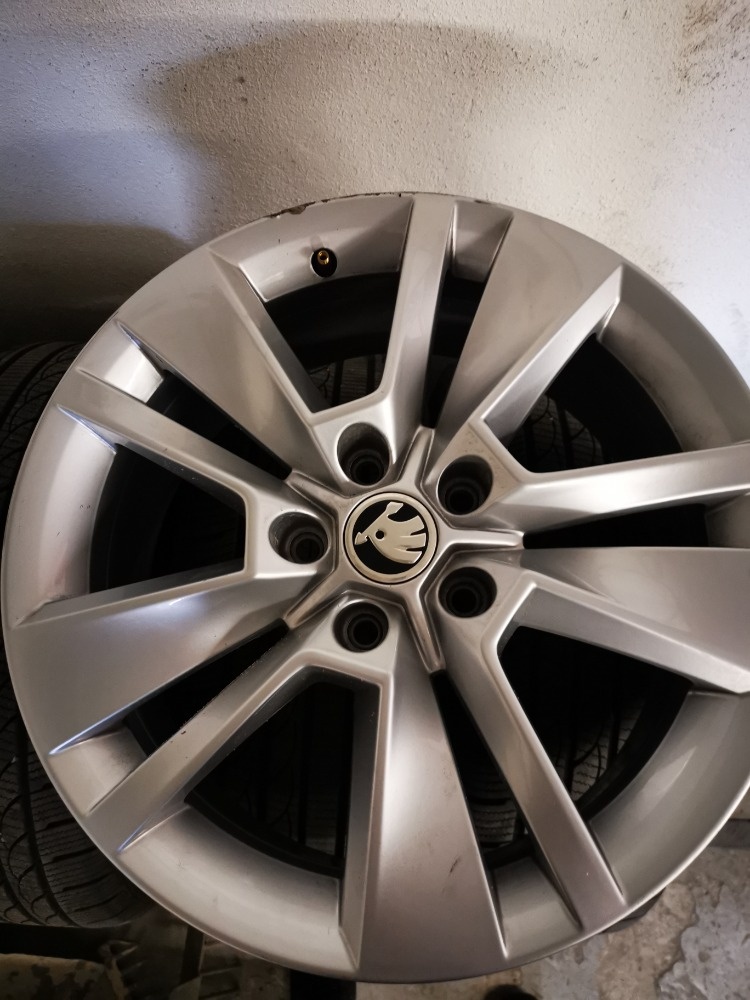Alu kola ŠKODA OCTAVIA III 5X112 17"