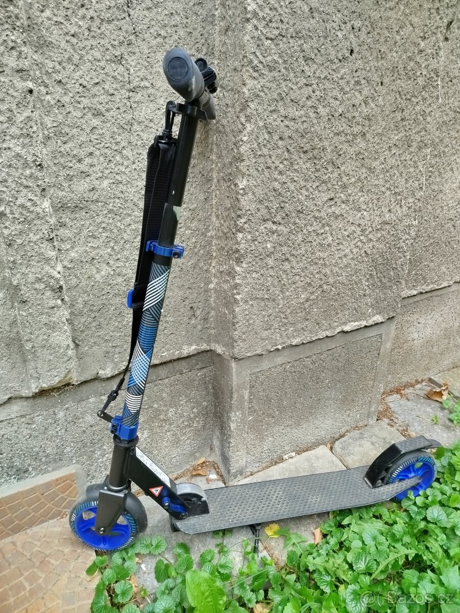 Nabízím koloběžku