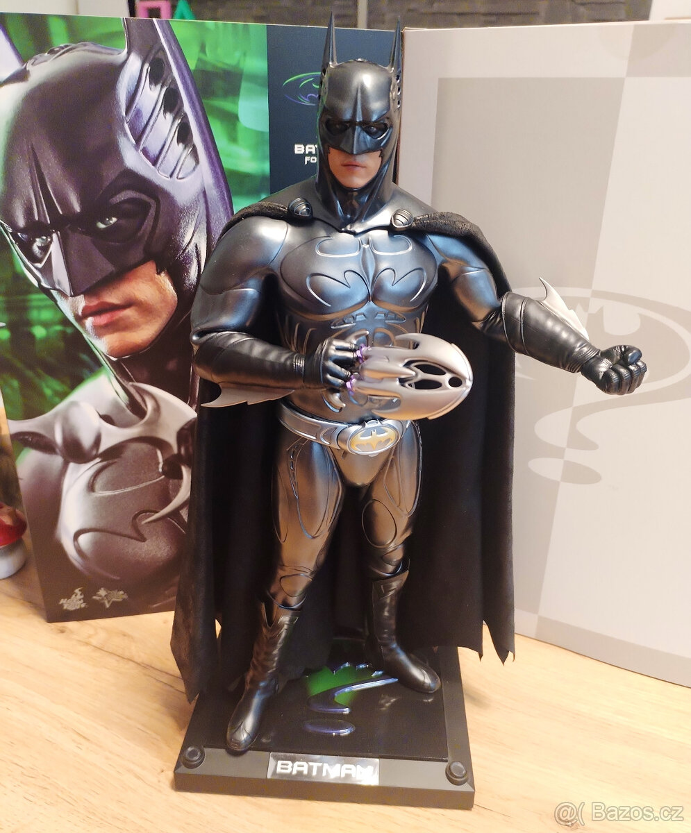 Batman Sonar suit Hot toys MMS593