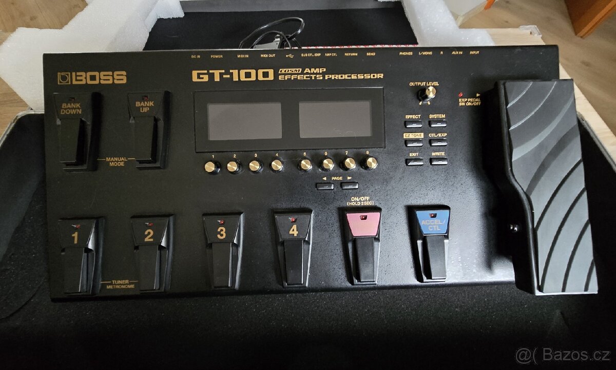 BOSS GT - 100 2.0 profesionální multiefekt