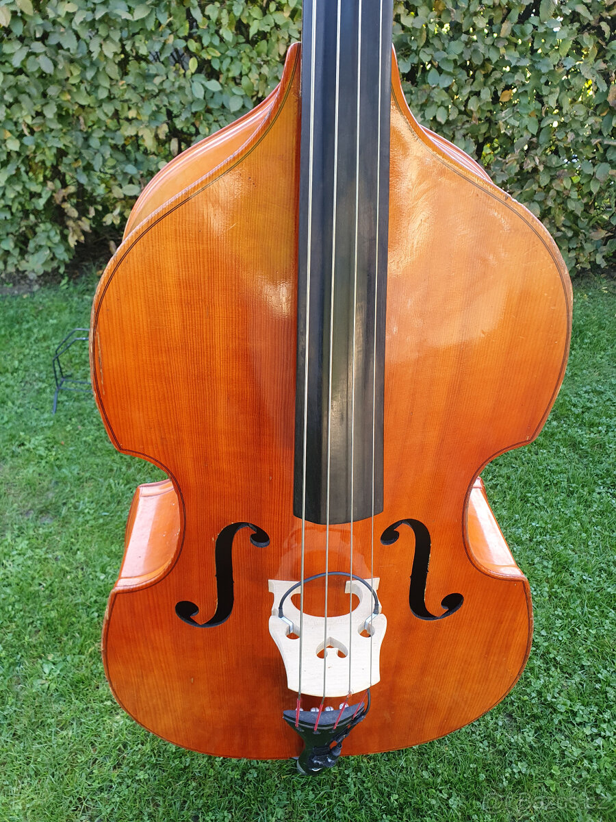 Celomasívní český 3/4 kontrabas, snímač, obal