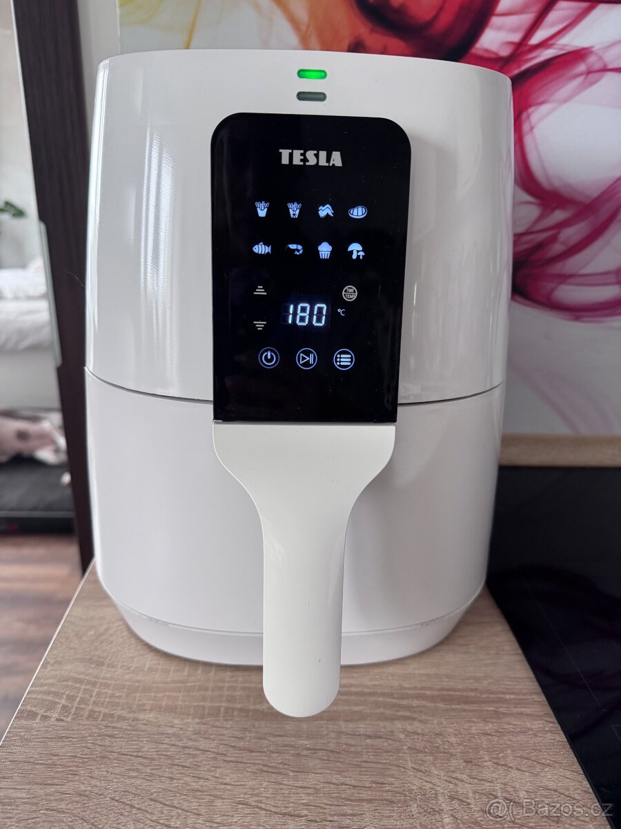 Horkovzdušná fritéza - TESLA AirCook Q30