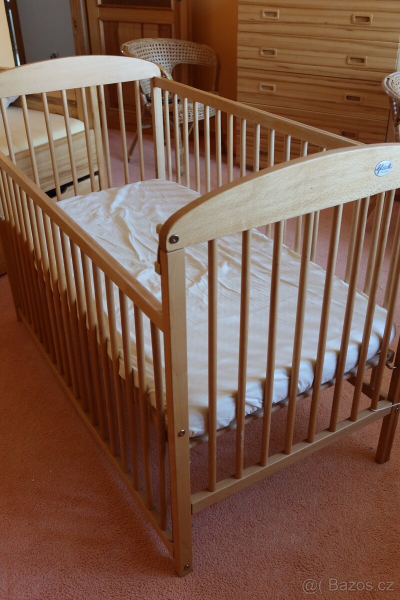 Dětská postýlka