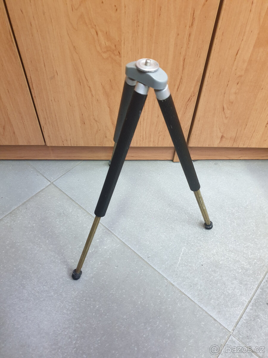 Stativ ILM Labor starý mosazný