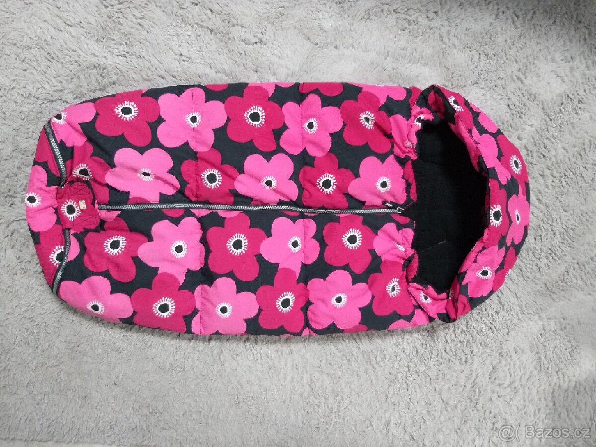 Péřový zimní fusák