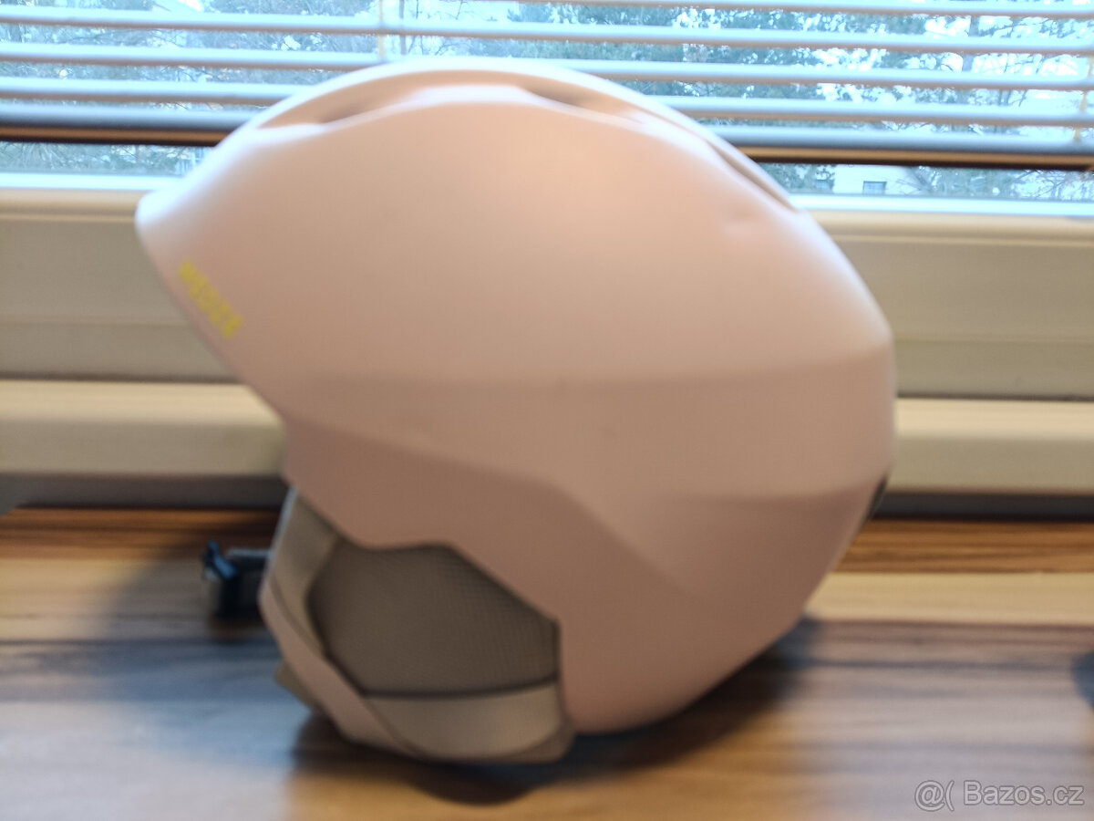 Přilba lyžařská růžová decathlon 55-59 cm