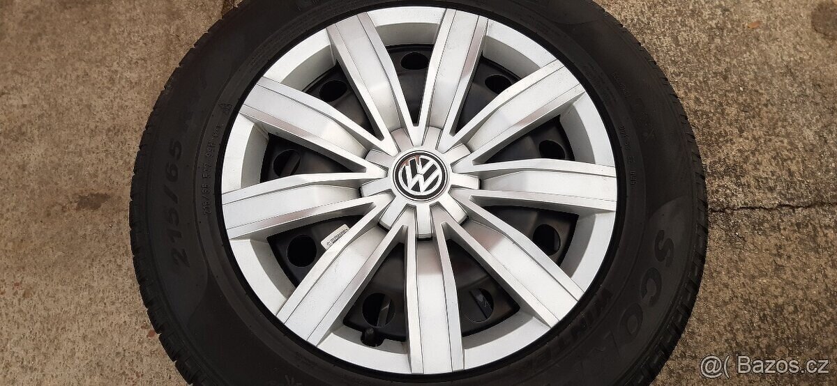 Kodiag Audi Q3 Tiguan 215/65 r17 Pirelli zimní 80% plechové