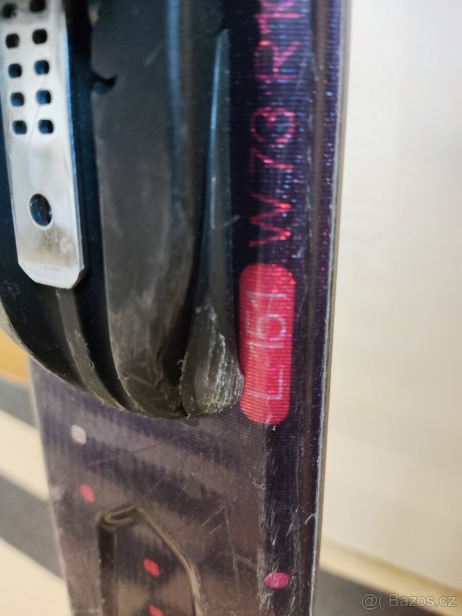 Dámské sjezdové lyže Salomon 151