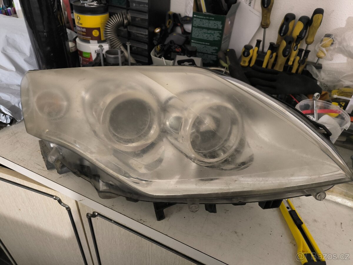 Přední světla halogen laguna III