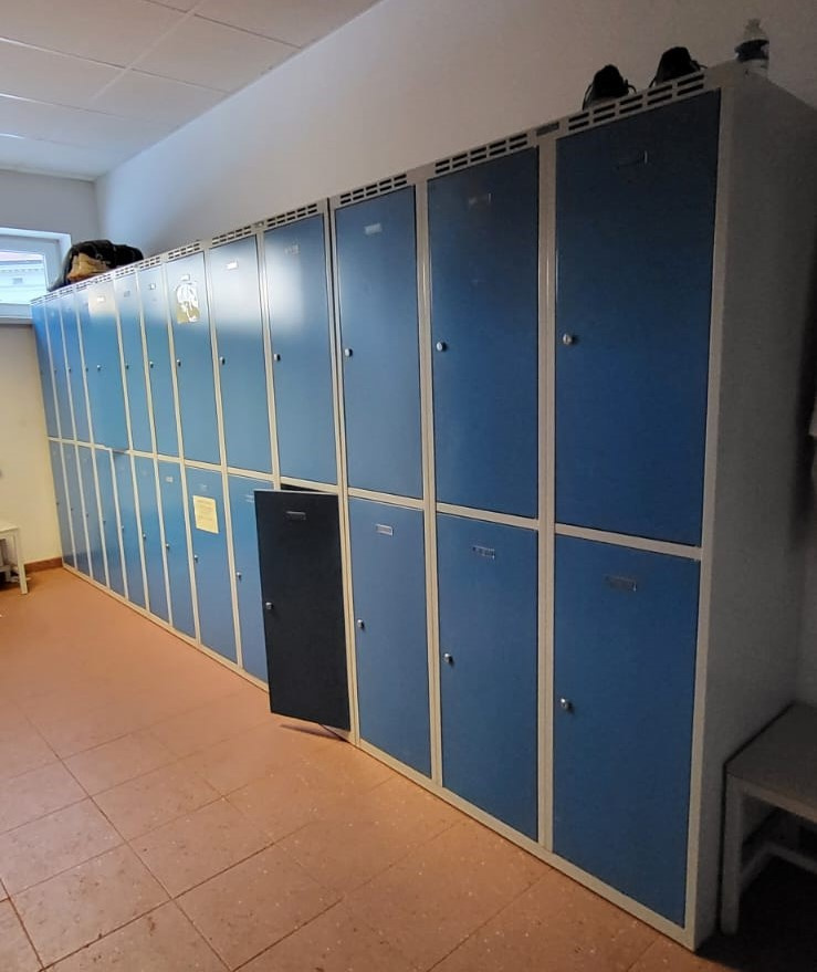 Šatní skříňky Technobank