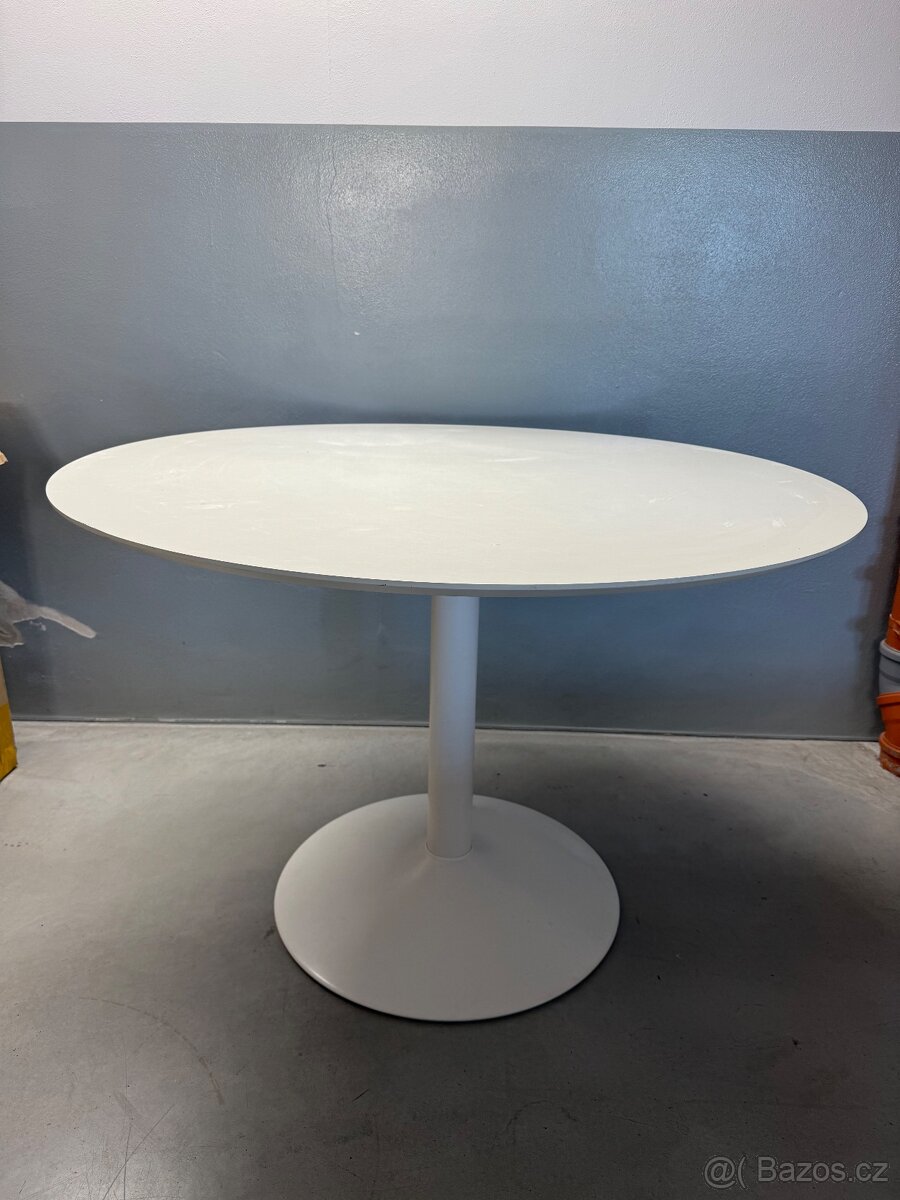 Jídelní stúl BONAMI