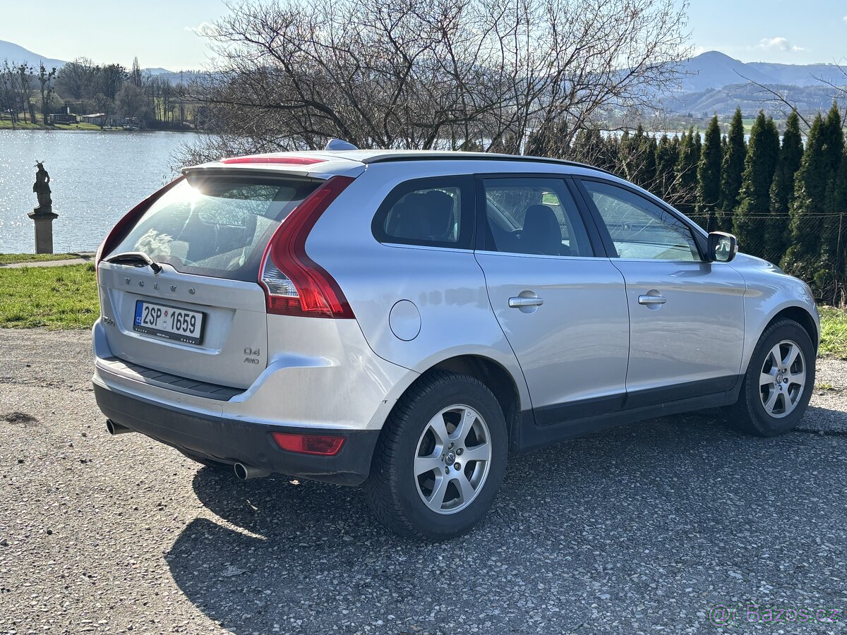 VOLVO XC 60