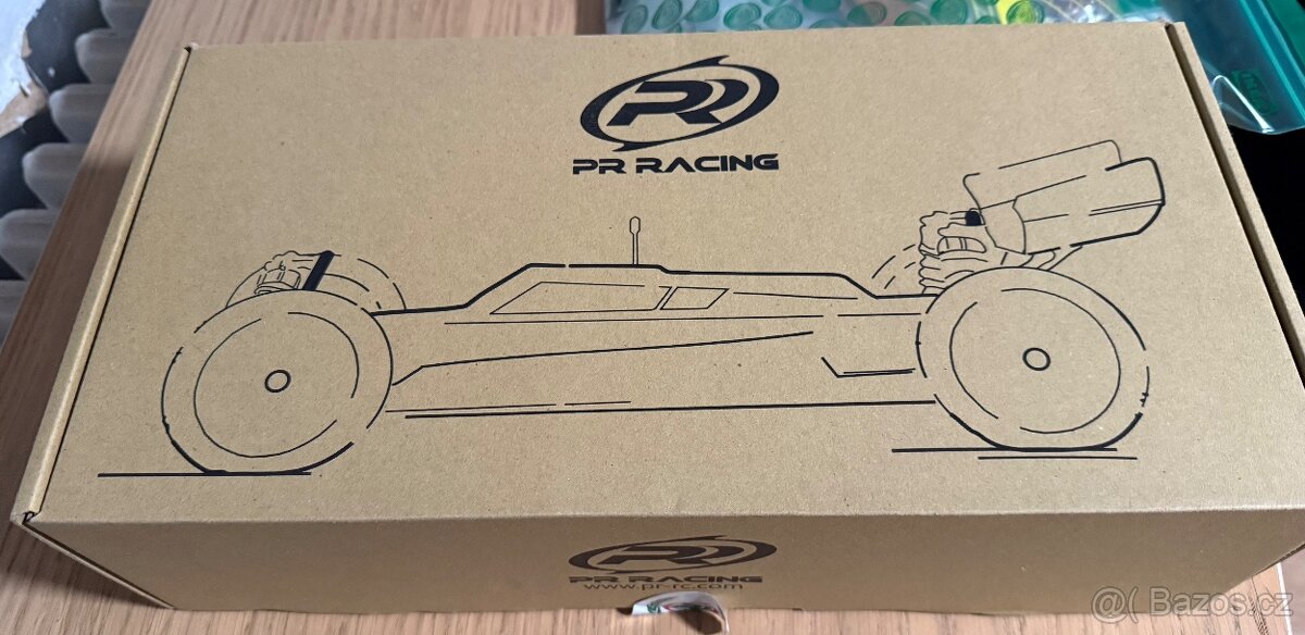 Buggy 1/10 PR Racing SB401 r sport + náhradní díly