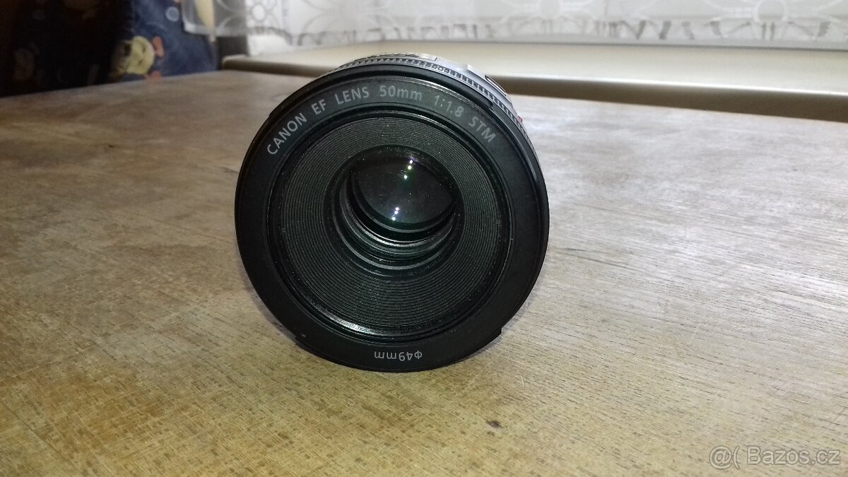 Canon EF LENS 50mm 1:1.8 STM