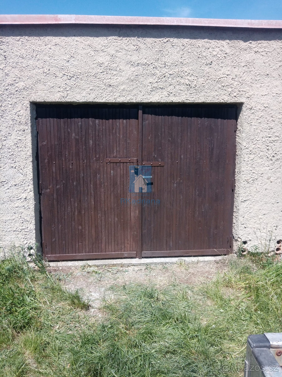 Pronájem garáže, Březnice, ulice Rožmitálská, 19 m2