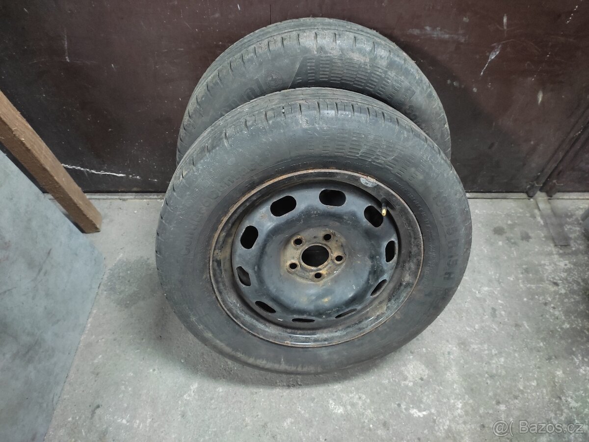 ŠKODA OCTAVIA I 2KS LETNÍCH KOL 195/65R15