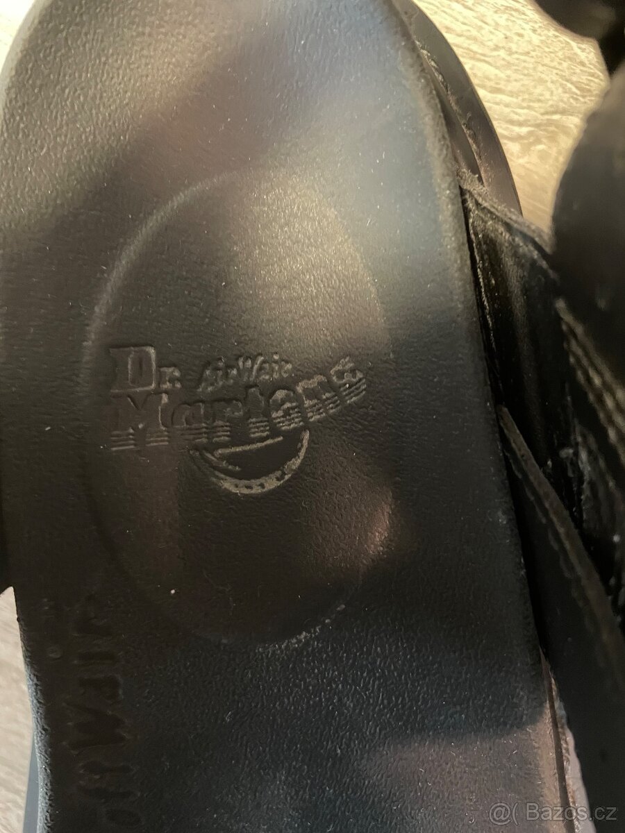 Dr. Martens dámské sandály