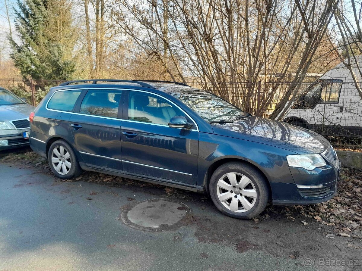 Osobní automobil VW Passat AC combi - prodej dražbou
