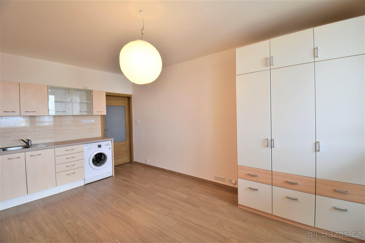 Pronájem 1+kk, Opálkova, Brno - Bystrc