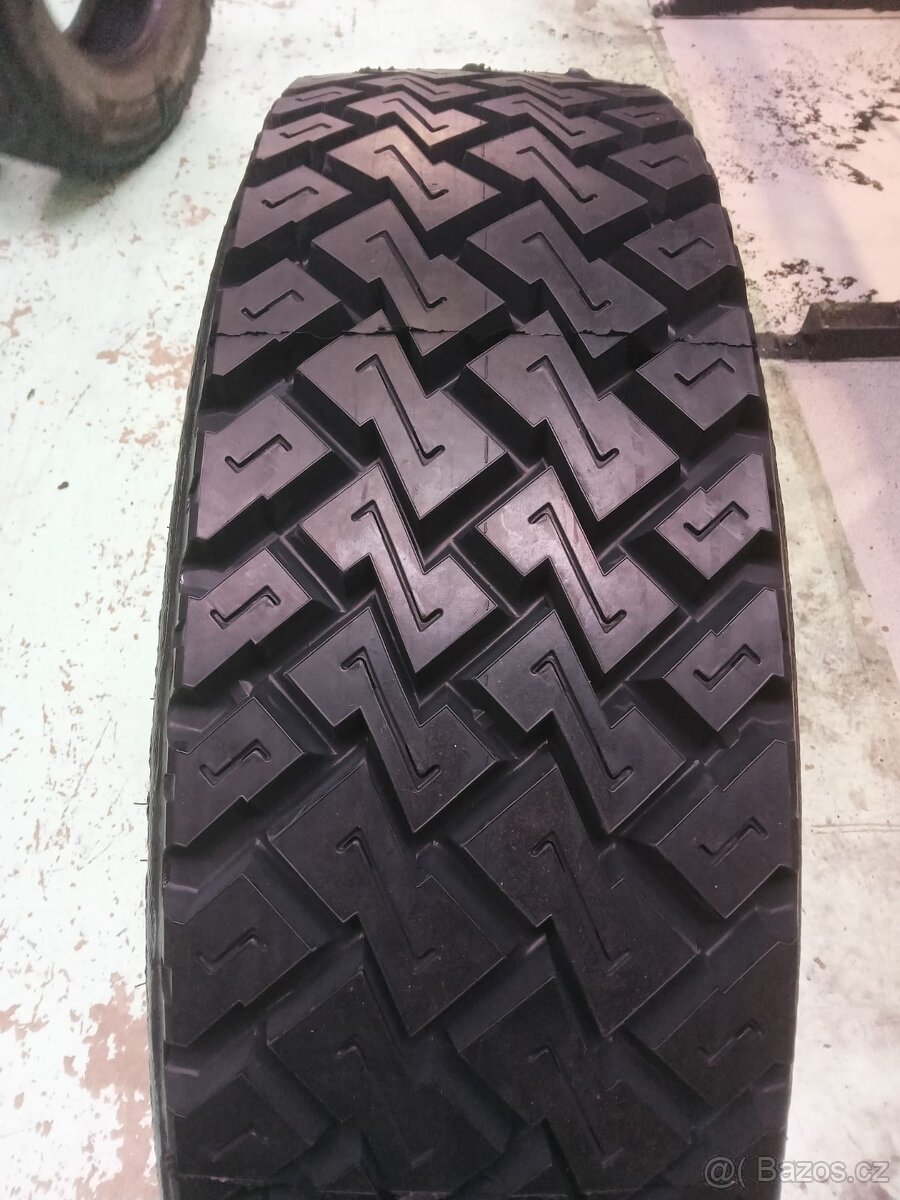 prodám nové nákladní protektory 315/80R22,5